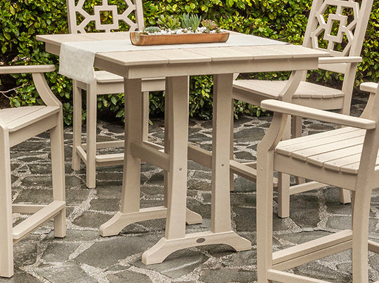 Counter Tables for 3–4 Seats