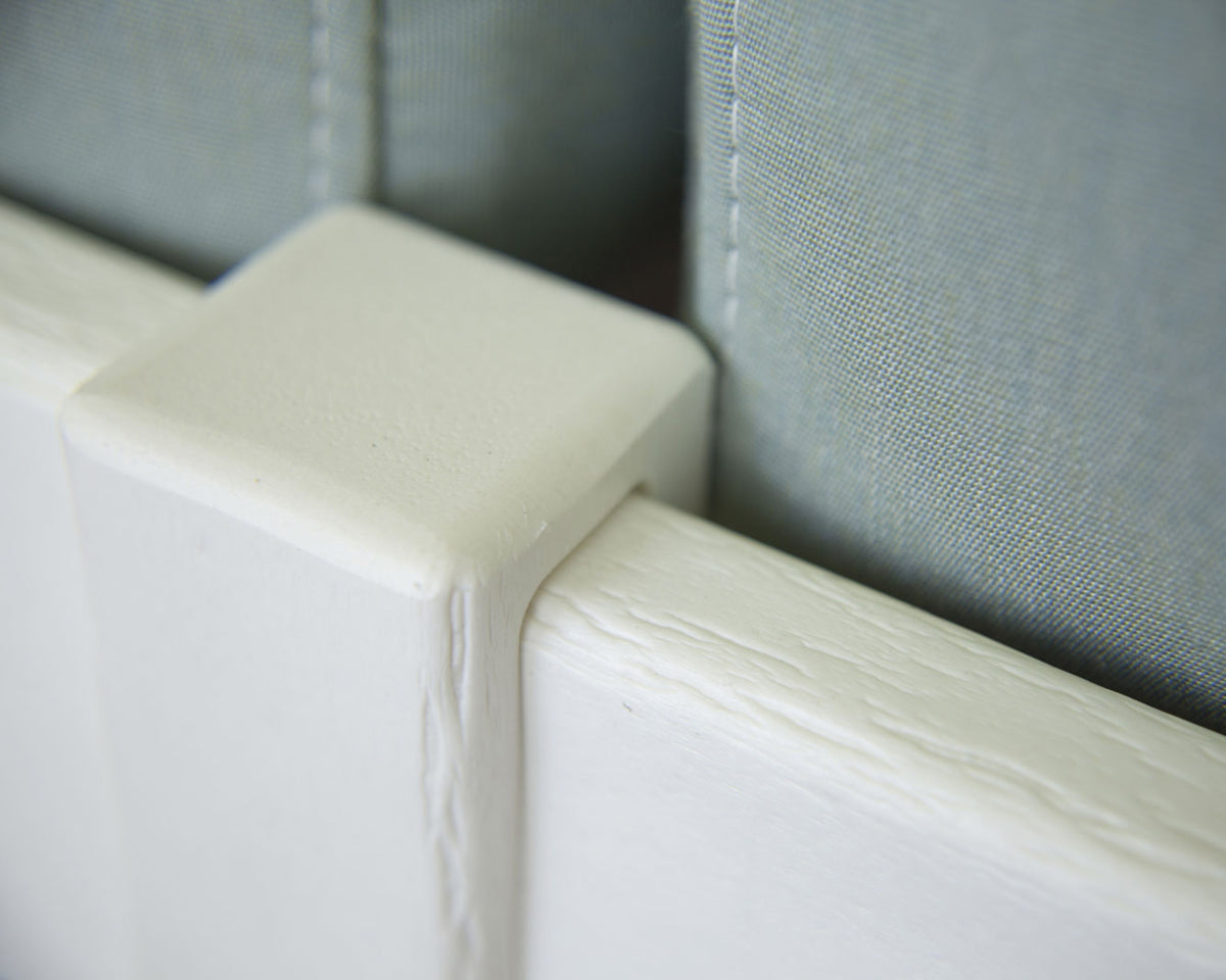 Club Loveseat