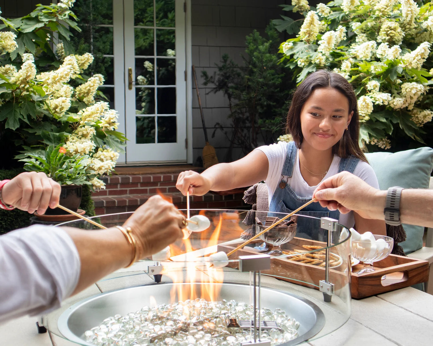 outdoor-fire-pit-tables 2de09805
