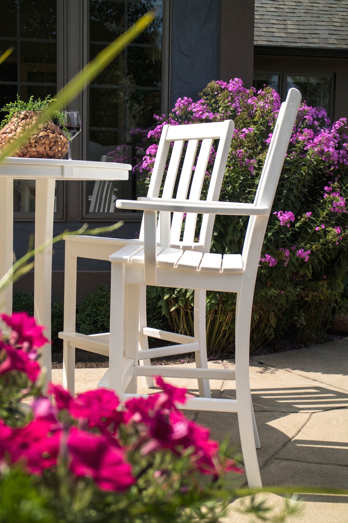 Vineyard 5-Piece Nautical Trestle Bar Set