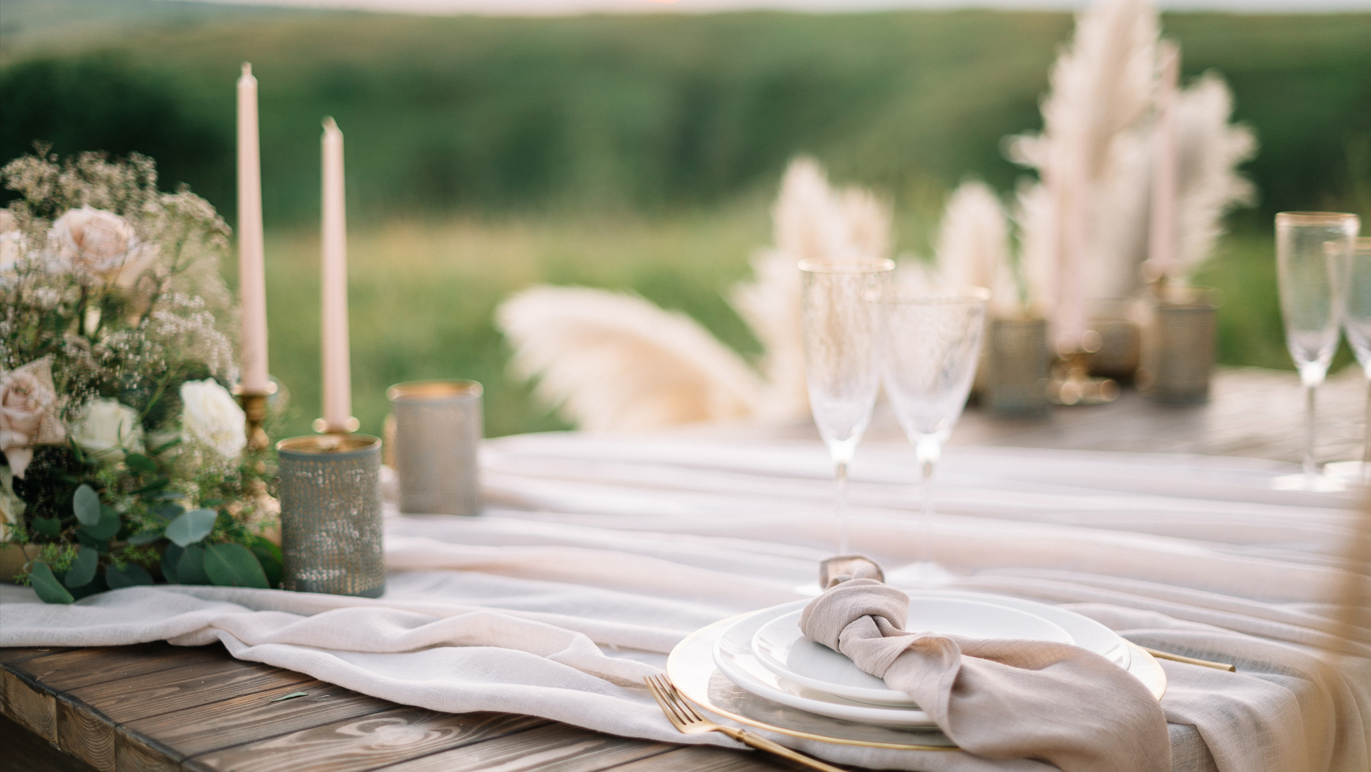 23 Outdoor Wedding Table Decor Ideas