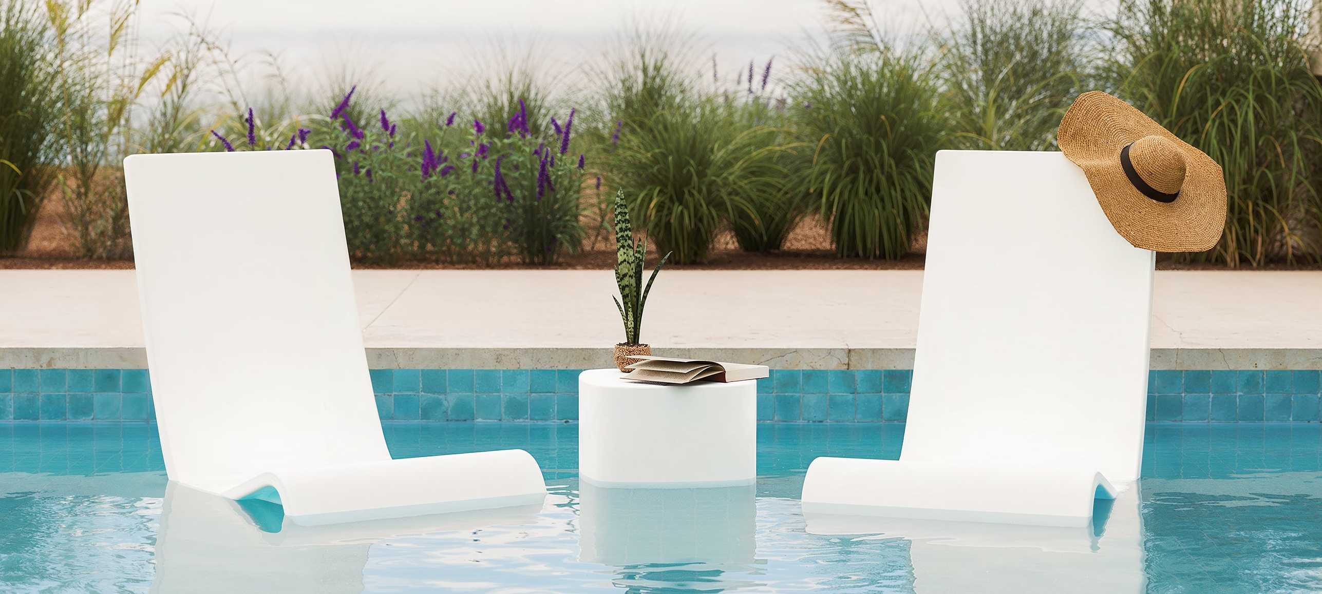 POLYWOOD Laguna In-Pool Chair - Thumbnail 2