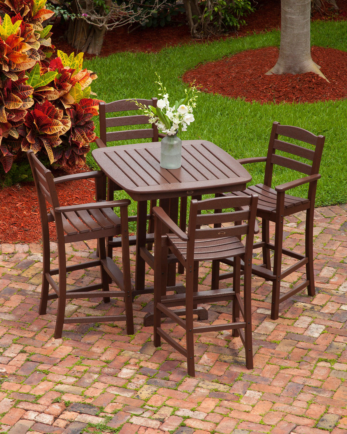 La Casa Café 5-Piece Bar Set