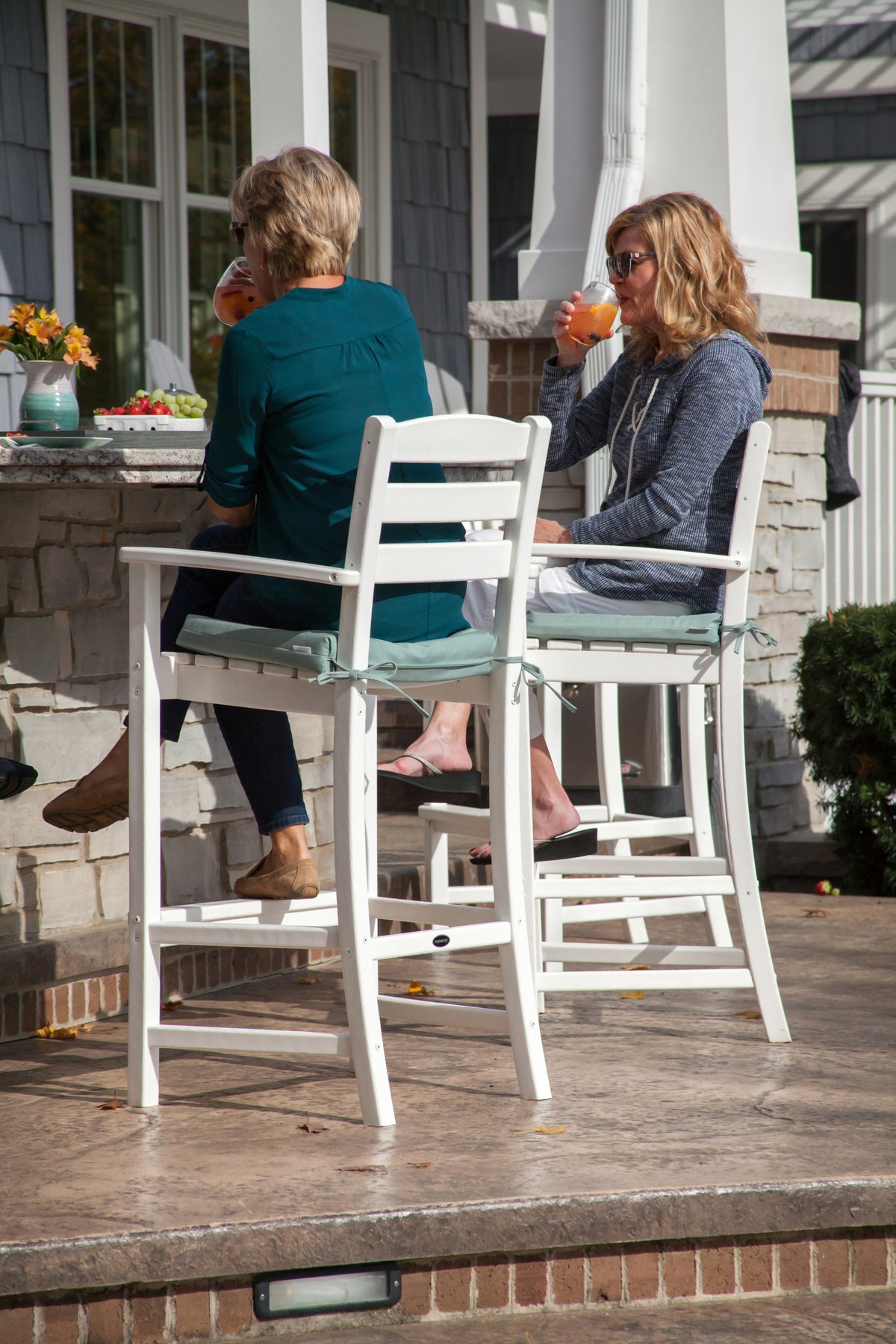 La Casa Café Bar Arm Chair