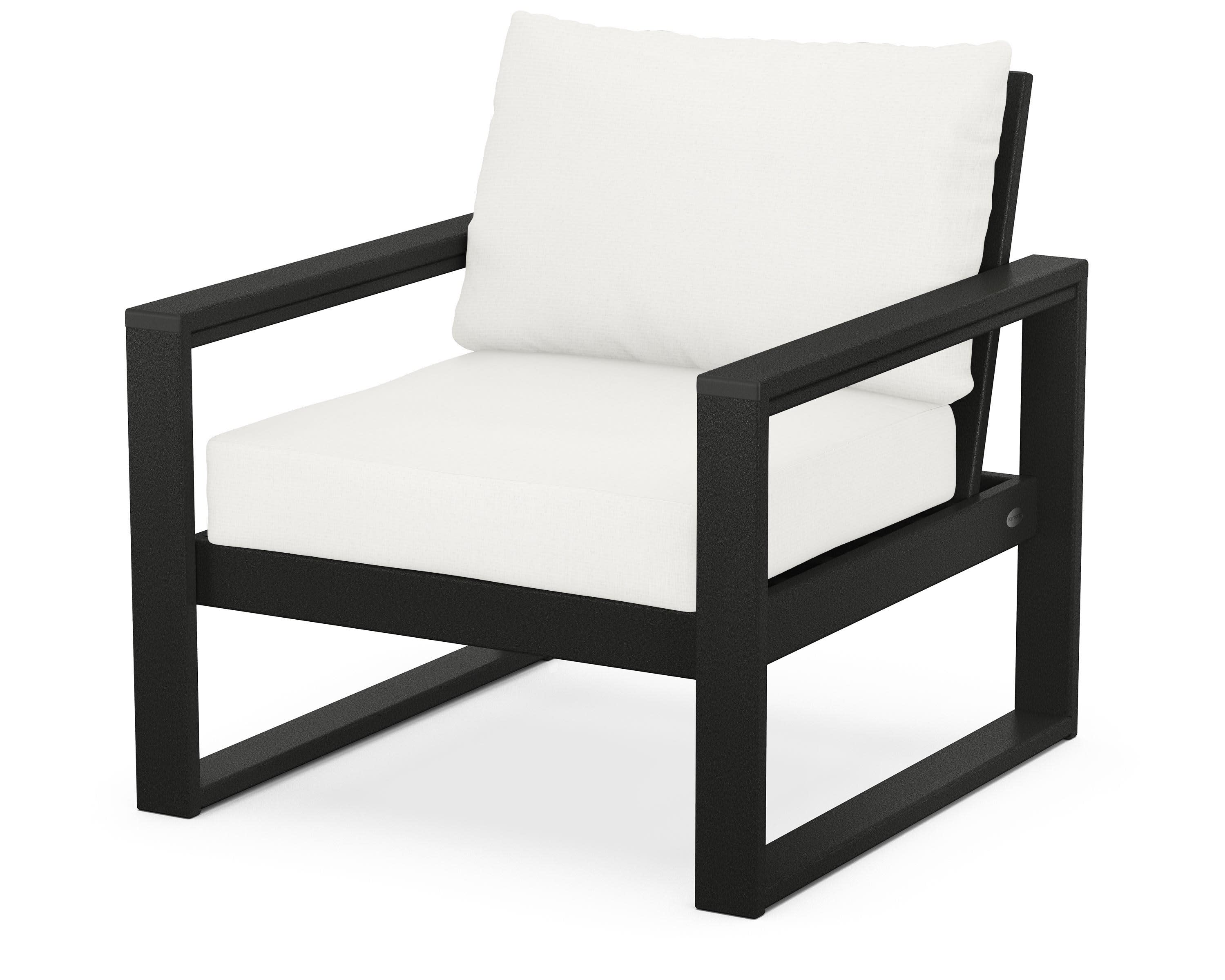 EDGE Club Chair