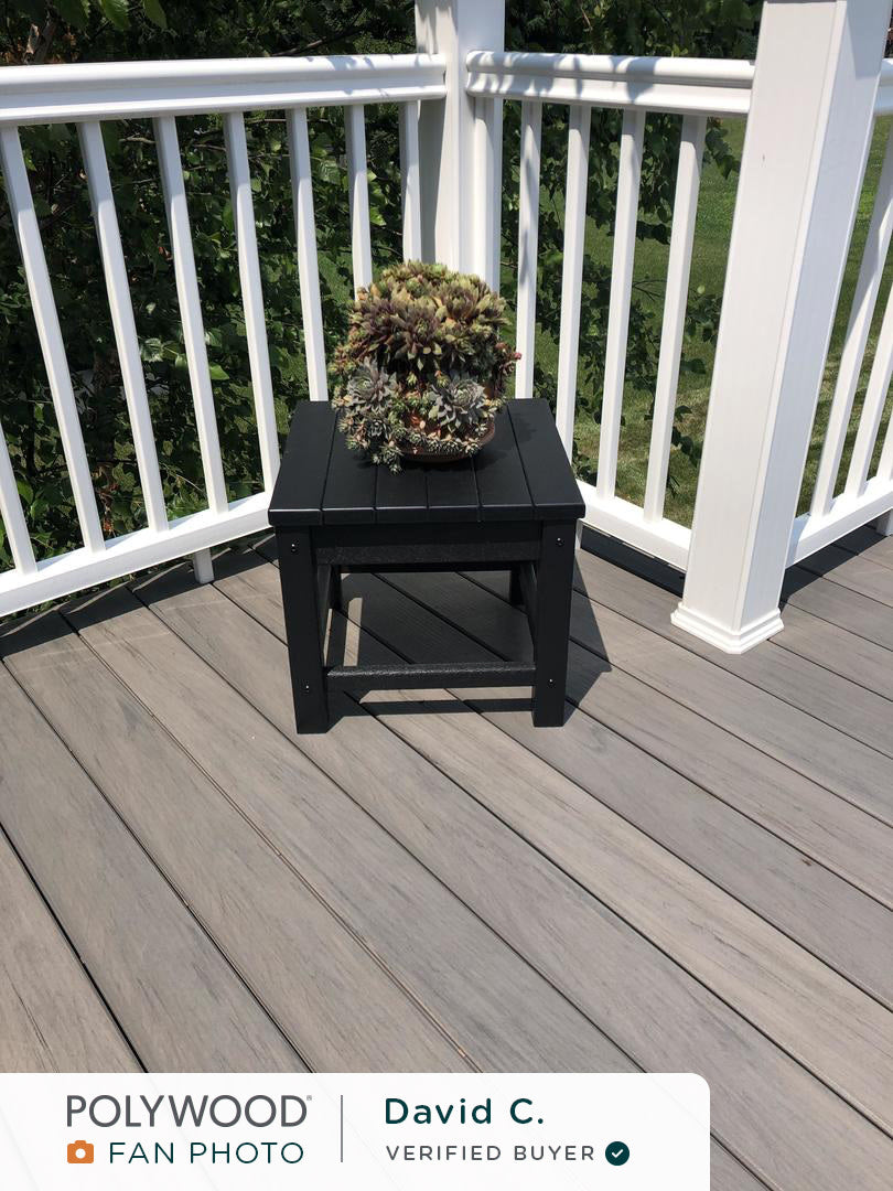 Club 18" End Table