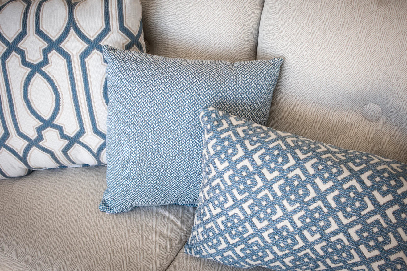 outdoor-pillows 072aa1d2