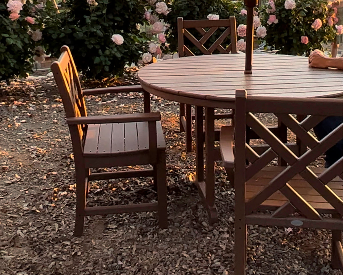 Chippendale 5-Piece Round Farmhouse Dining Set