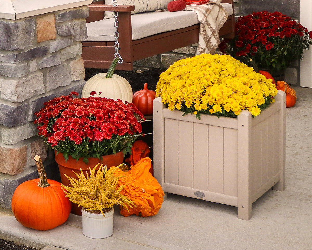 Traditional Garden 16" Planter