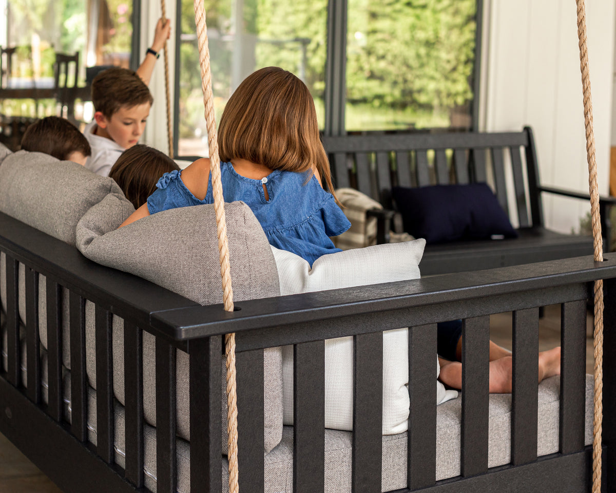 Vineyard Daybed Swing